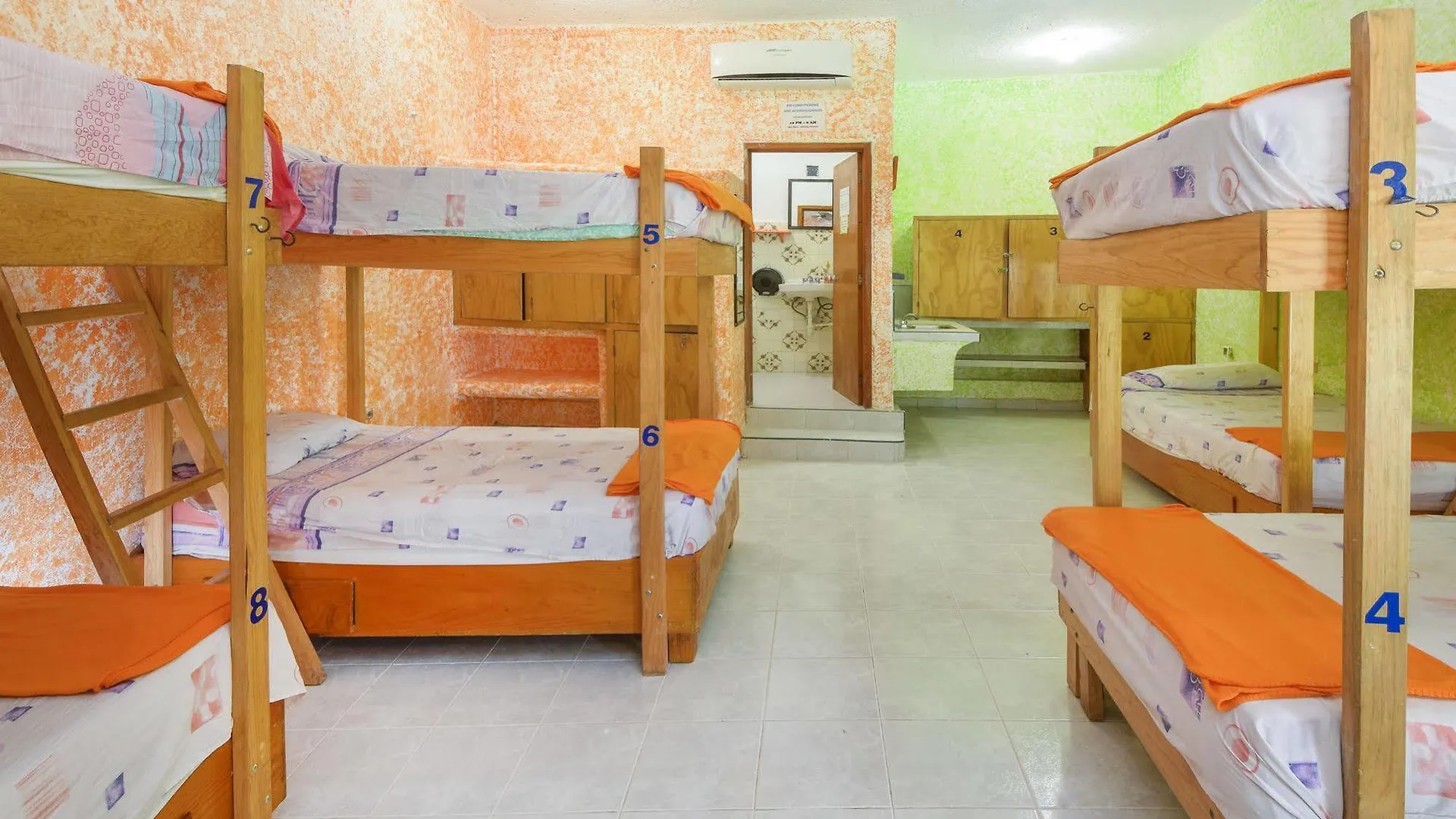 Amigos Hostel Cozumel